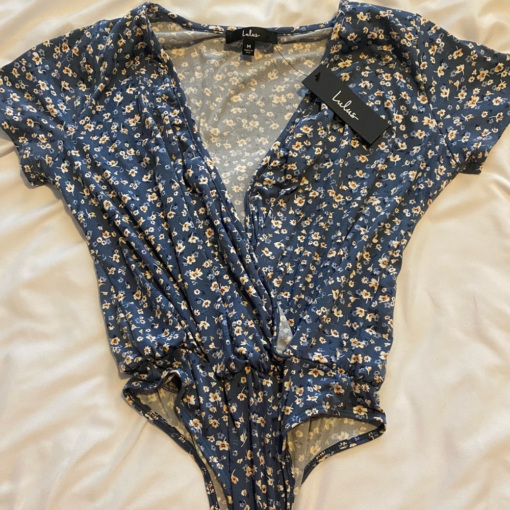 Blue Floral Lulu’s Bodysuit. Size M.